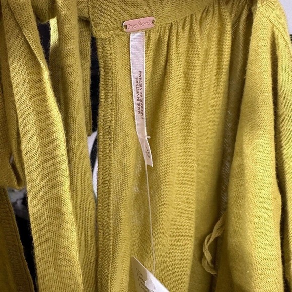 NWT Free People Golden Meadow Sunsetter Top Women's Gold Yellow Size L - Picture 5 of 8